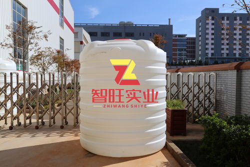 昆明真喜塑料5噸立式圓桶 化工原料儲(chǔ)運(yùn)的理想之選